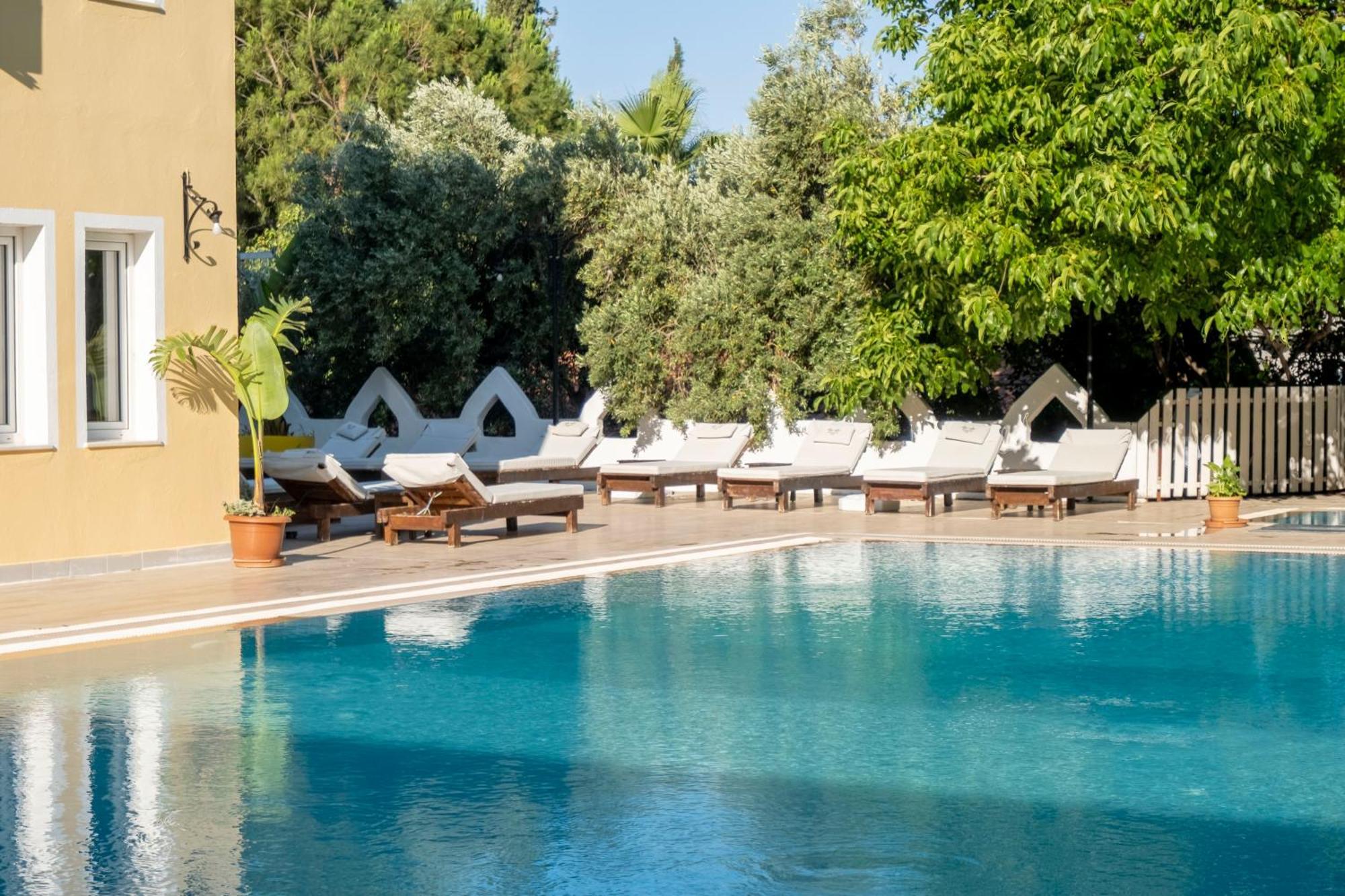 Hotel Guenes Boutique - Oludeniz 3*